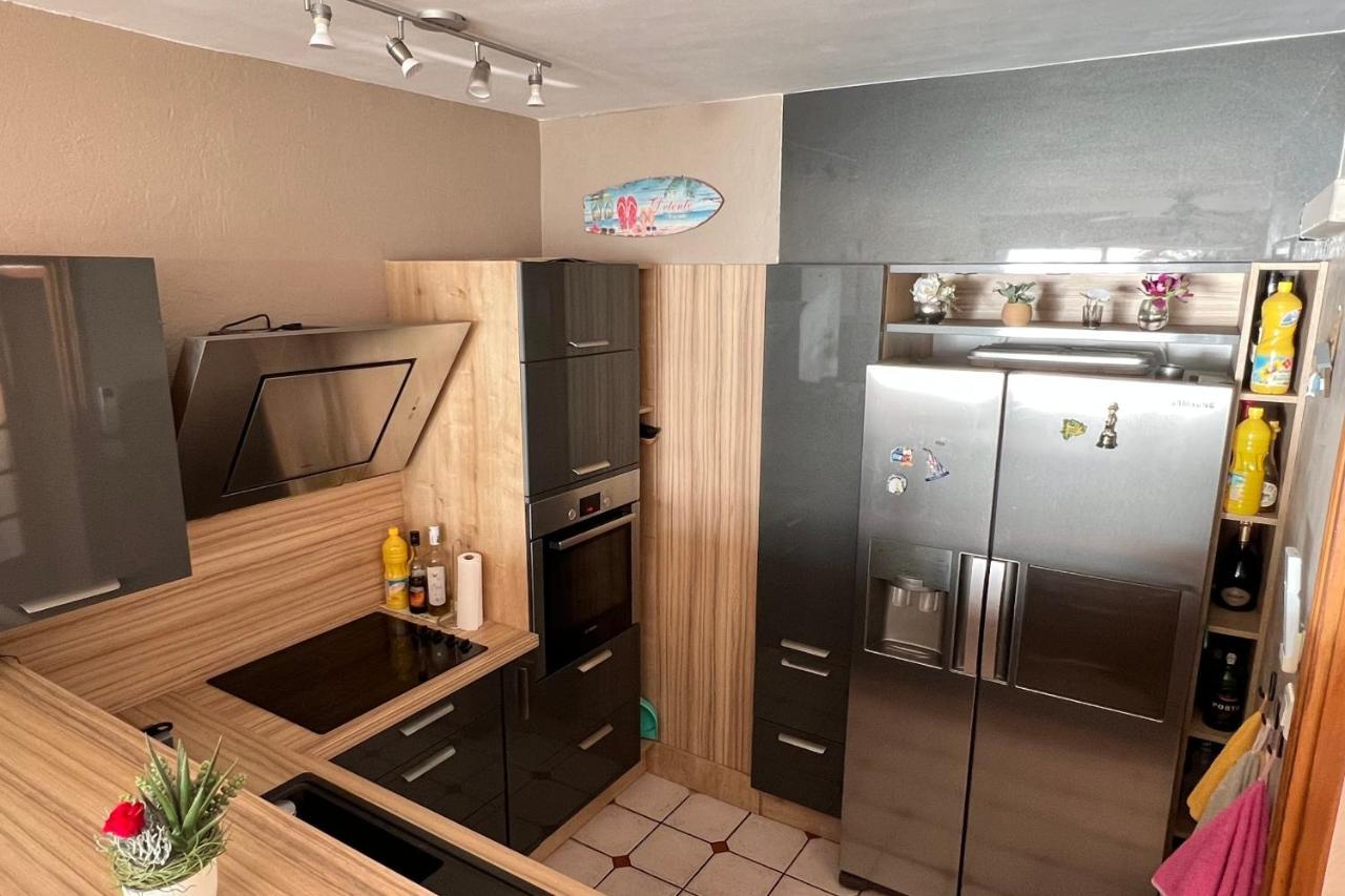 Appartement Mar E Souleu Avec Terrasse Et Vue Mer Au Grau Du Roi Le Grau-du-Roi Exteriör bild